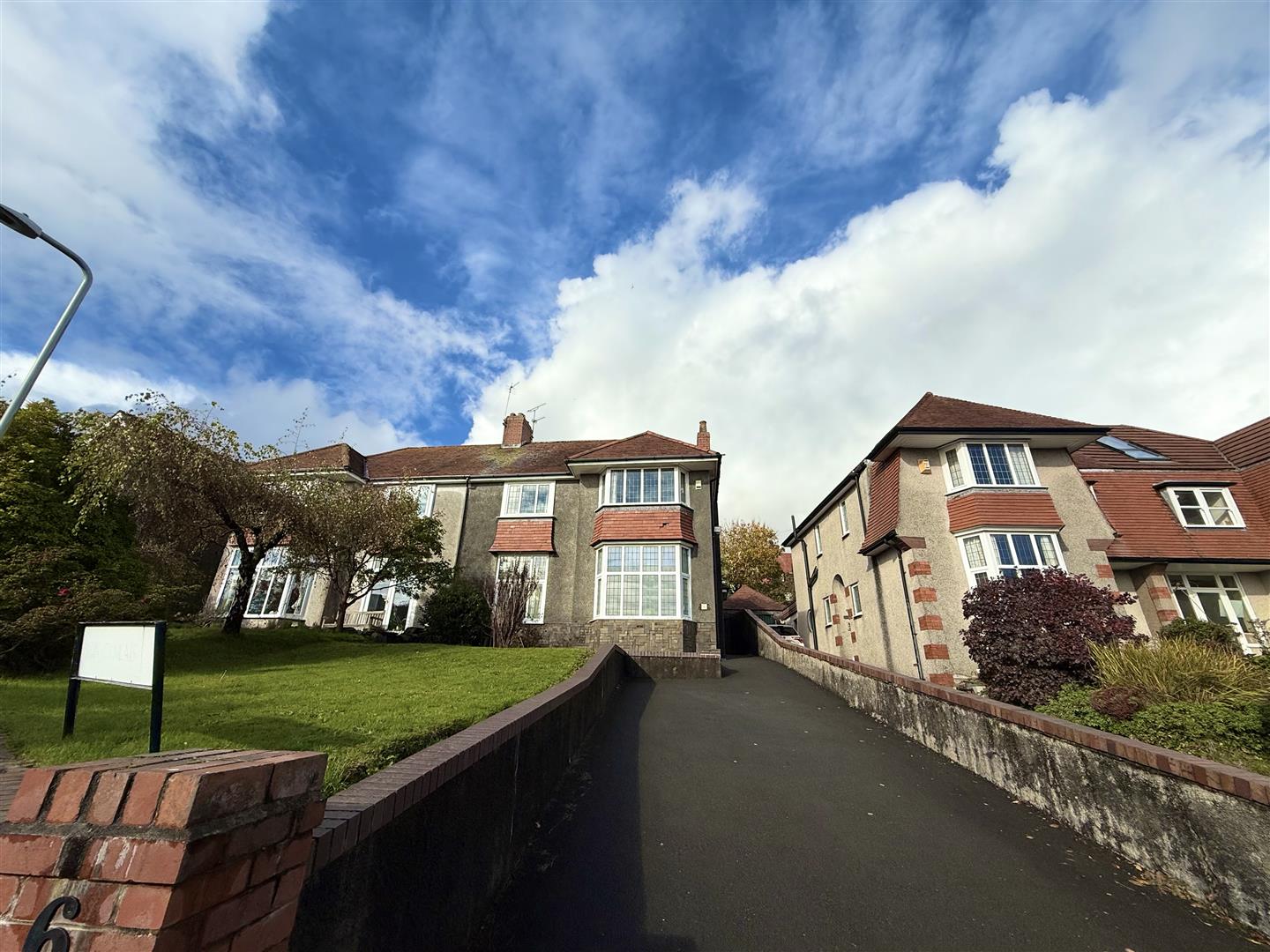 Lon Cynlais, Sketty, Swansea, SA2 0TJ